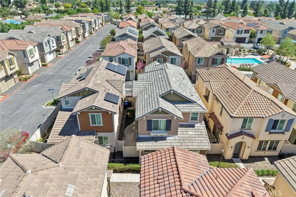 Additional image 111 of 618 S Brampton Lane, Rialto, CA 92376