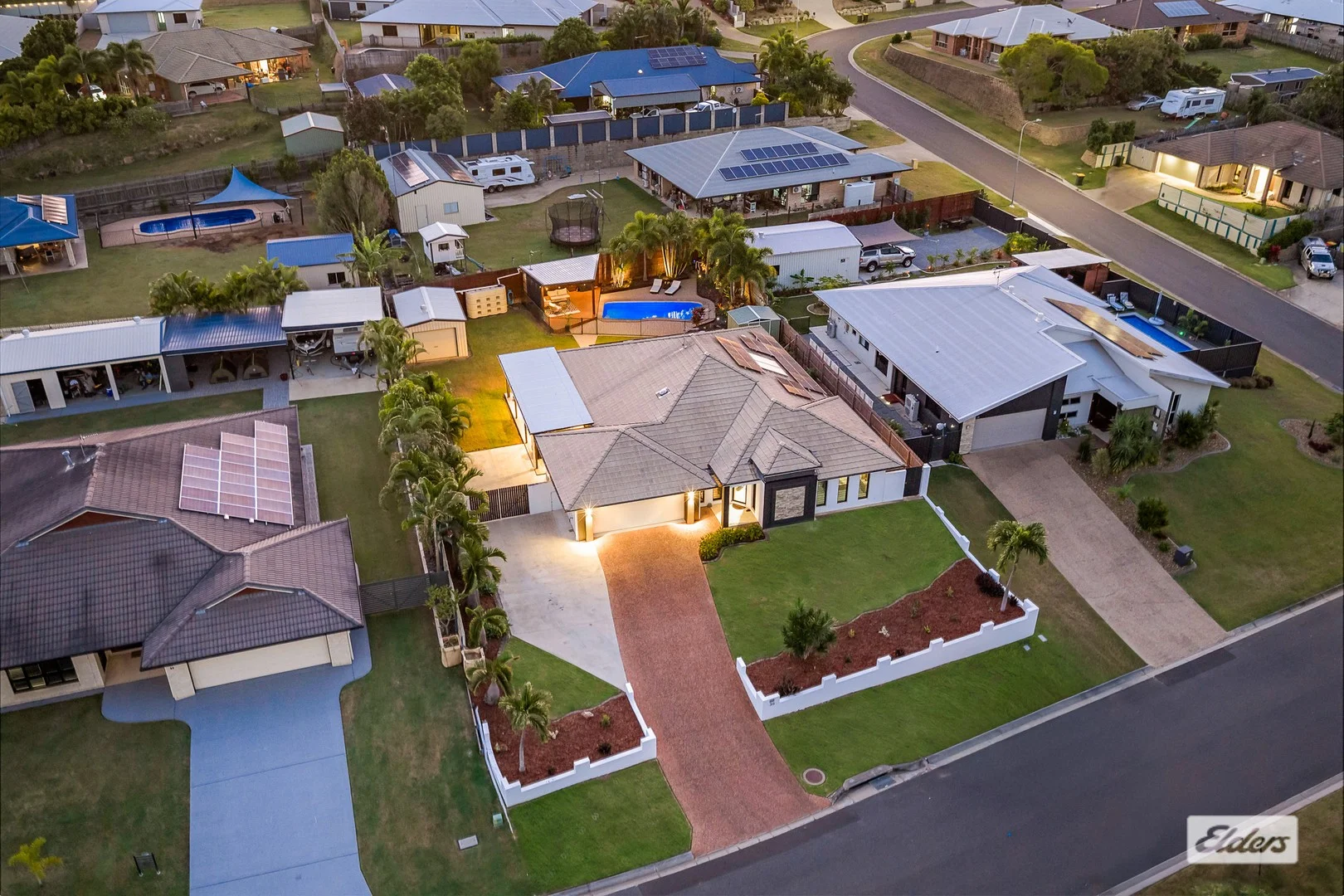 30 Beezley Street, Glen Eden QLD 4680