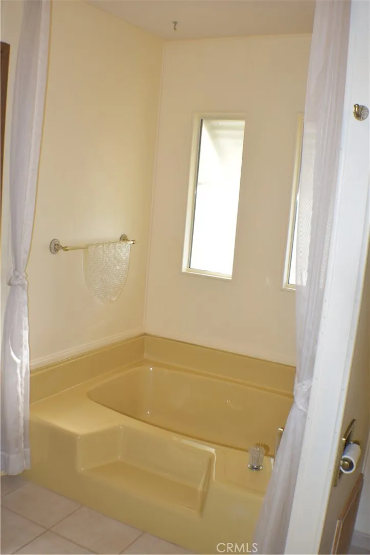 Additional image 92 of 18 Oak Hill Dr, Oroville, CA 95966