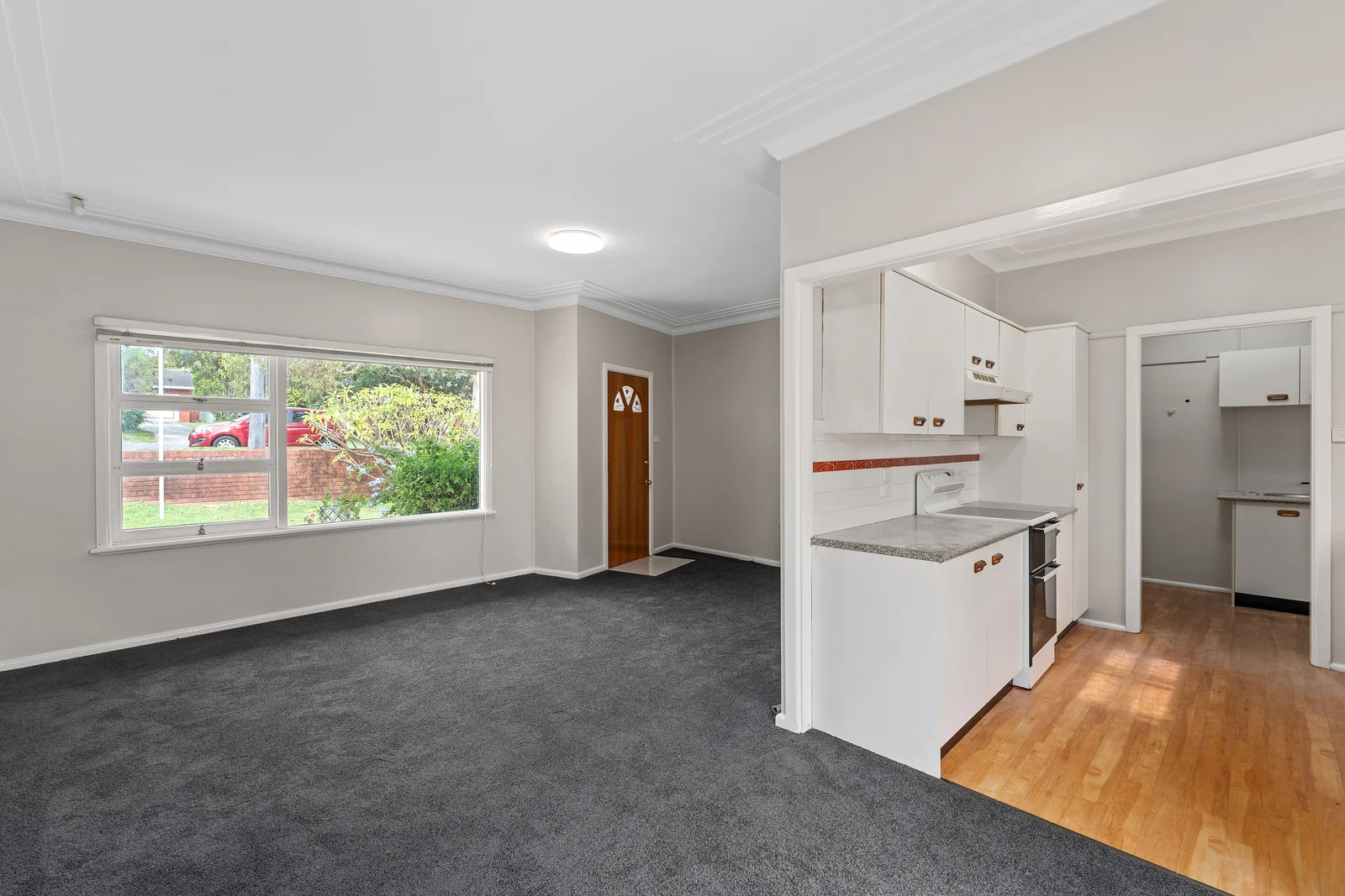 179 The Boulevarde, Miranda NSW 2228 photo 3