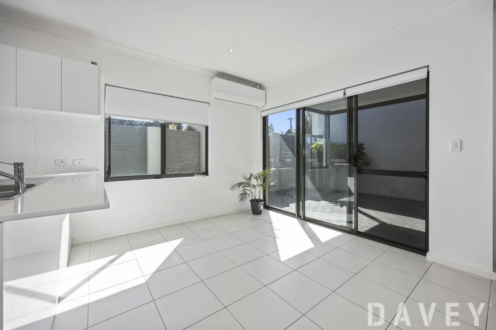 Additional image 6 of 89 Sackville Terrace, Scarborough WA 6019