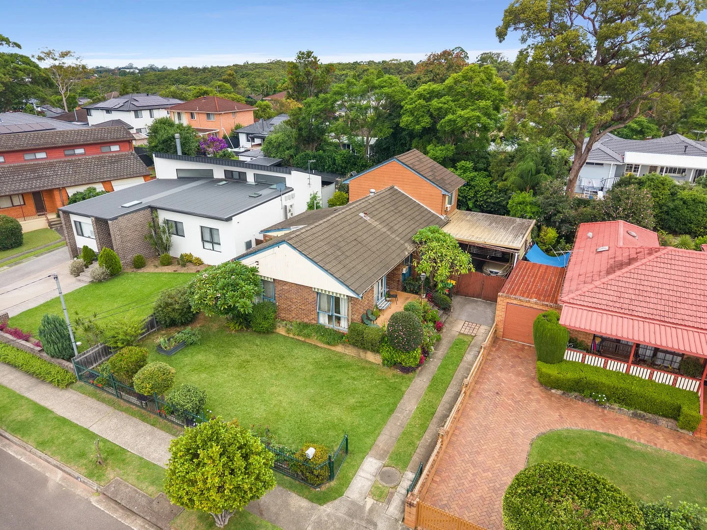 10 Elliott Avenue, East Ryde NSW 2113