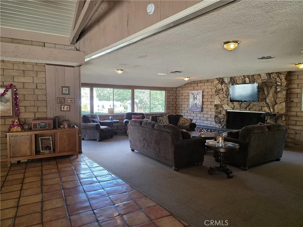 Additional image 50 of 11401 Topanga Canyon Blvd Unit 77, Chatsworth, CA 91311
