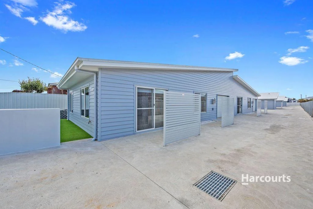 1/39 Bells Parade, Somerset TAS 7322