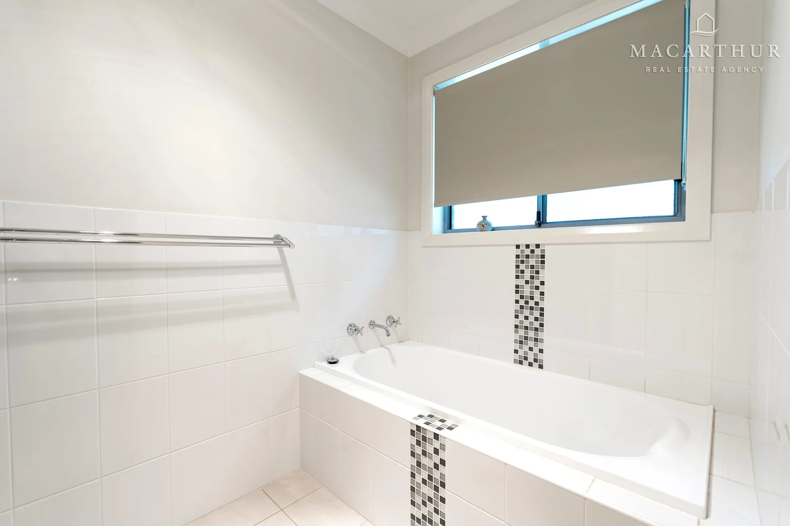 Additional image 14 of 50 Franklin Drive, Estella NSW 2650