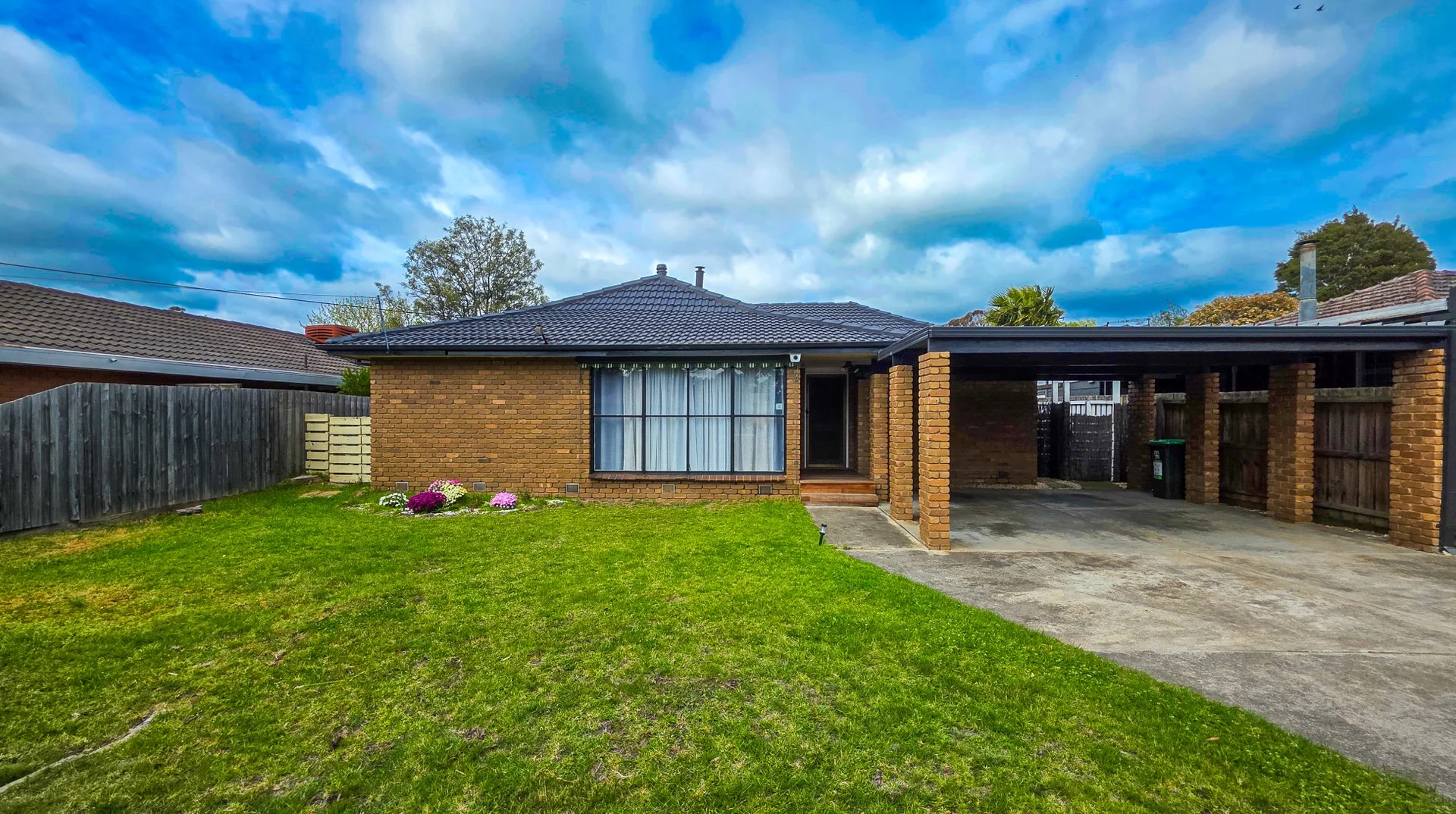 24 Hood Crescent, Sunbury VIC 3429