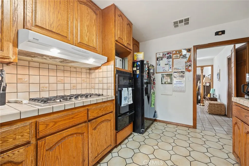 Additional image 49 of 816 N Kenmore Avenue, Los Angeles, CA 90029