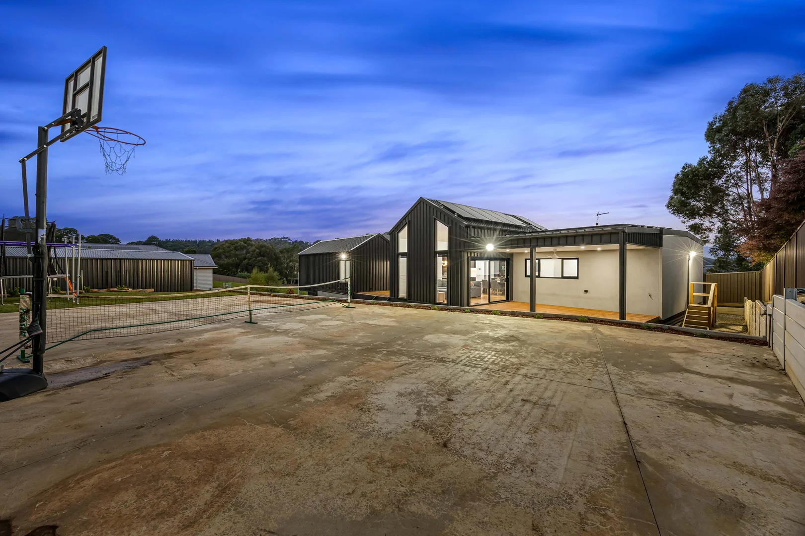 Additional image 31 of 10 Home Valley Chase, Brown Hill VIC 3350