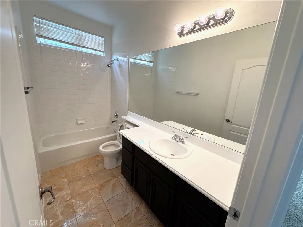 Additional image 9 of 17292 Sierra Sunrise Lane, Canyon Country, CA 91387