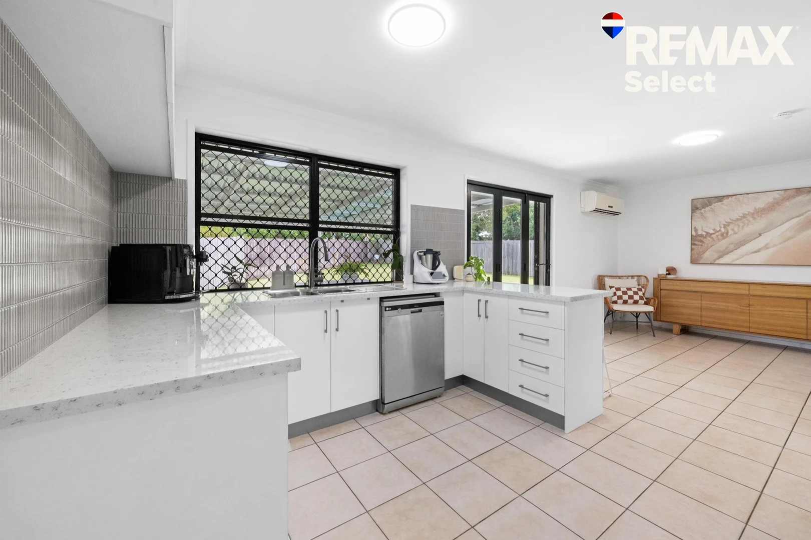 Additional image 10 of 30 Crispin Drive, Mount Pleasant QLD 4740