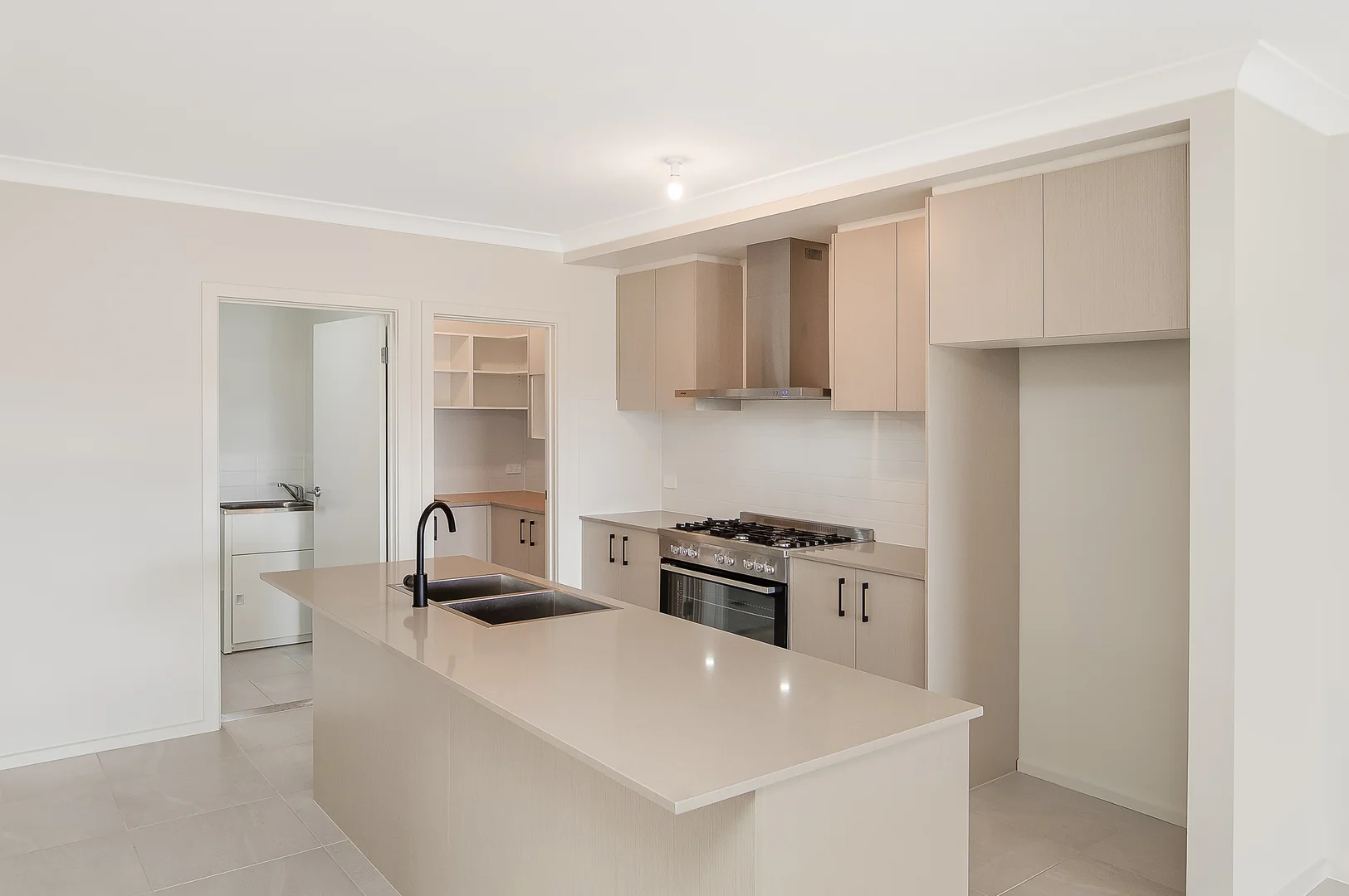 7 Shrike Way, Warnervale NSW 2259 photo 2