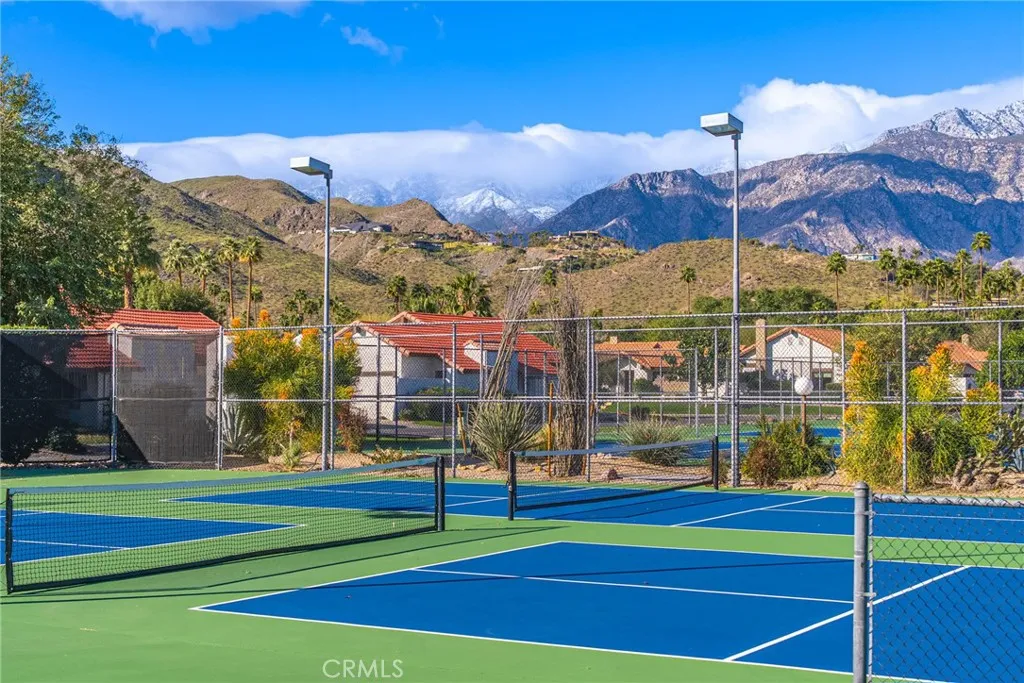 2255 Miramonte W Unit D, Palm Springs, CA 92264