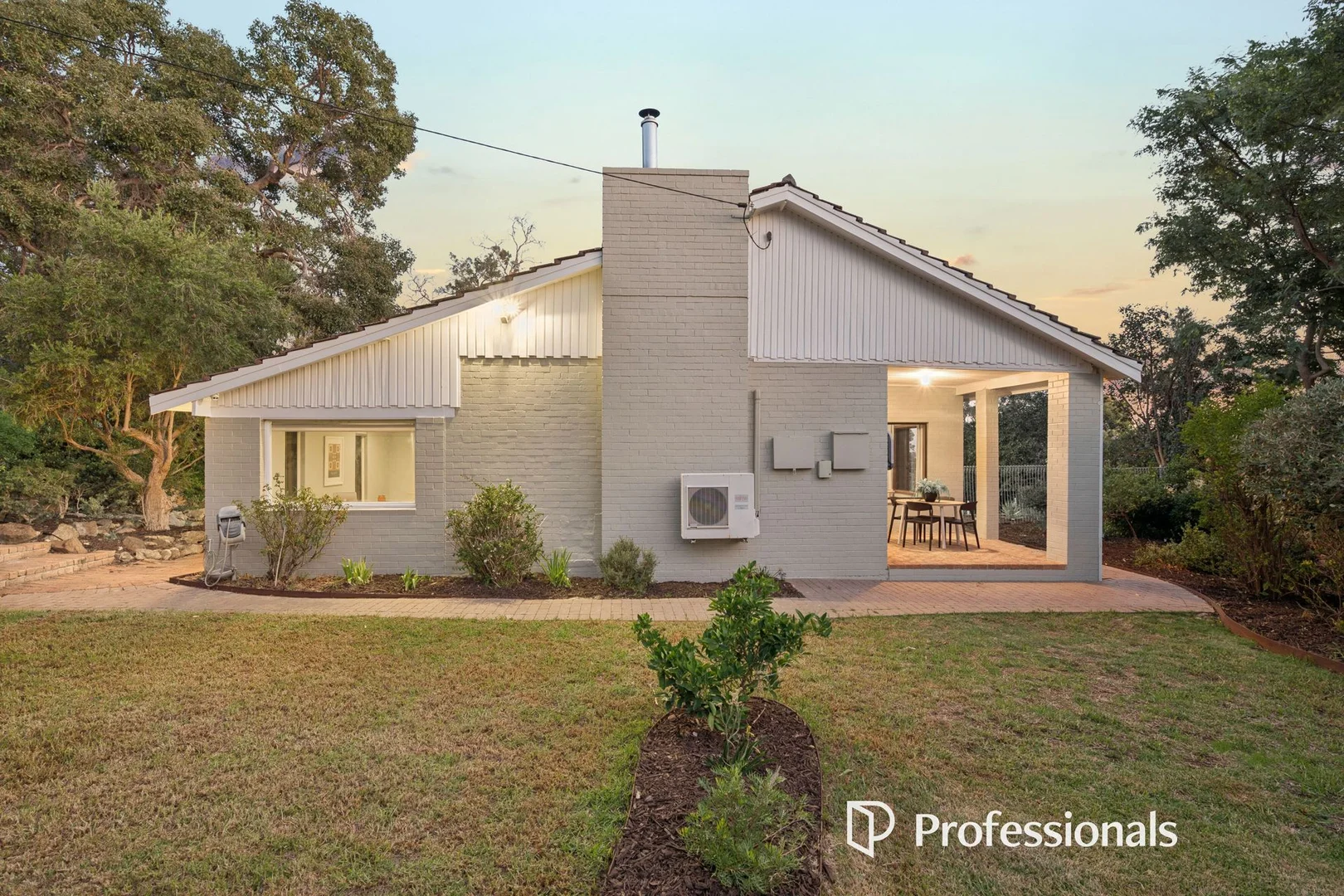 Additional image 27 of 1 High Peak Place, Lesmurdie WA 6076