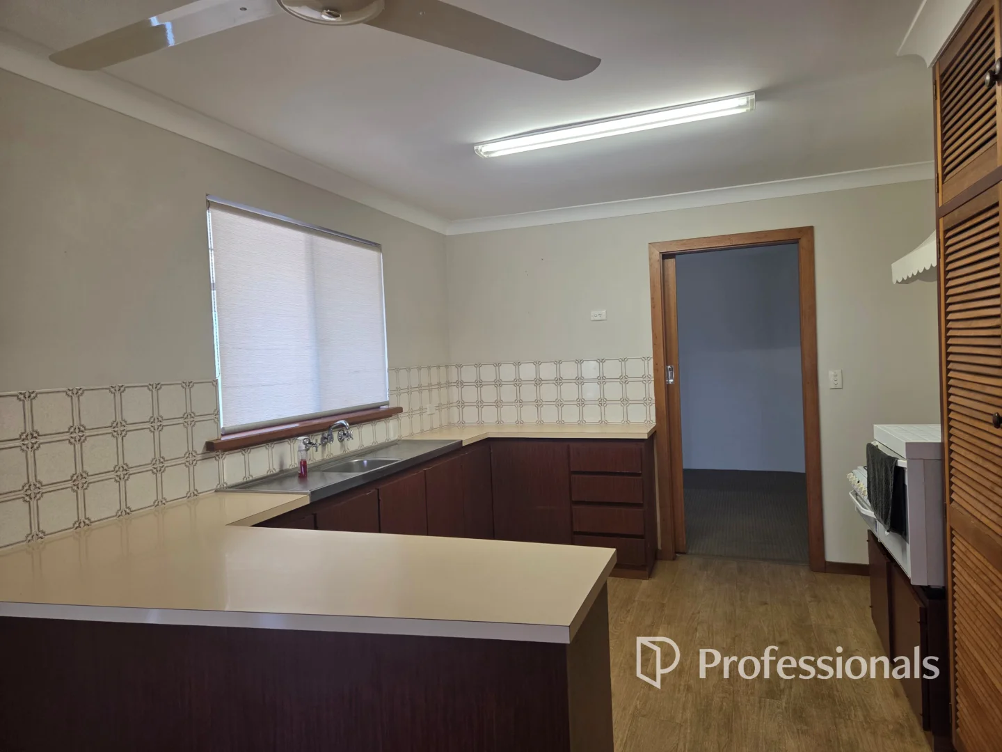 6 Eagle Crescent, Eaton WA 6232 photo 5