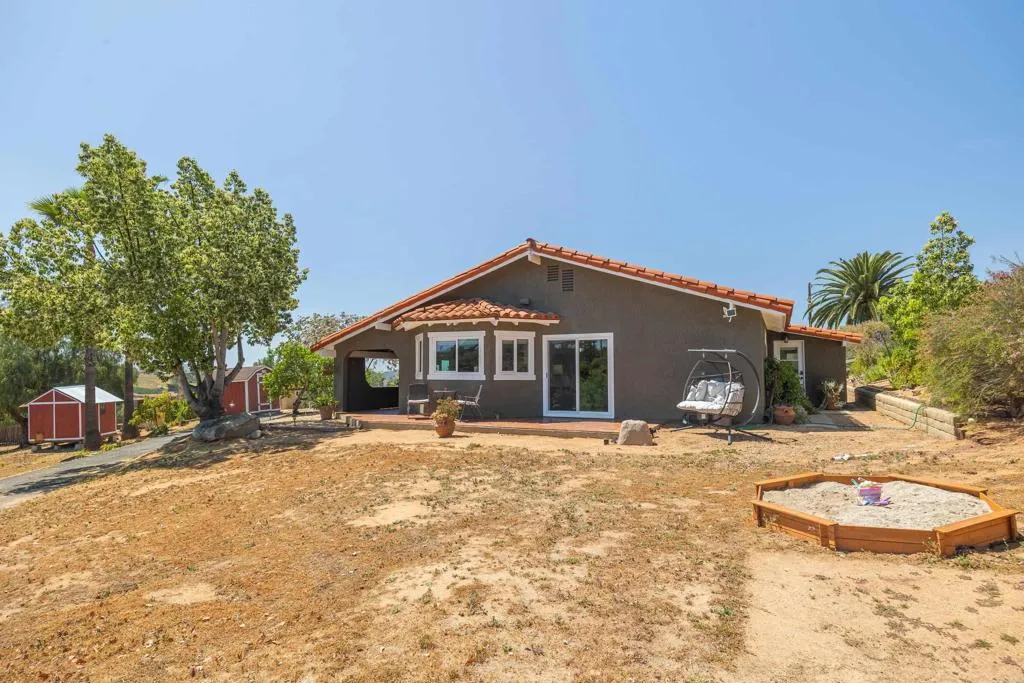 Additional image 47 of 9908 West lilac, Escondido, CA 92026