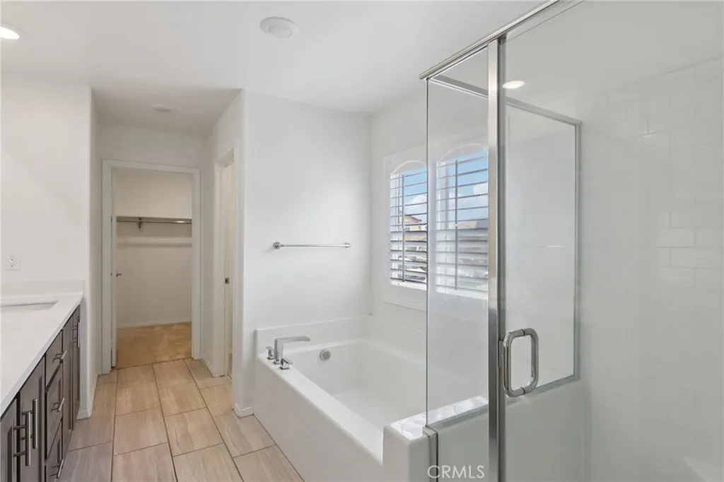 Additional image 62 of 833 S Sumac Lane, Rialto, CA 92376