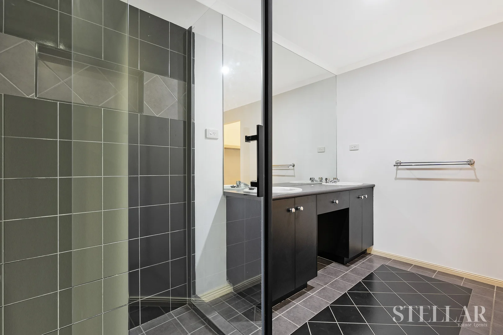 Additional image 18 of 10 Leigh Drive, Pakenham VIC 3810