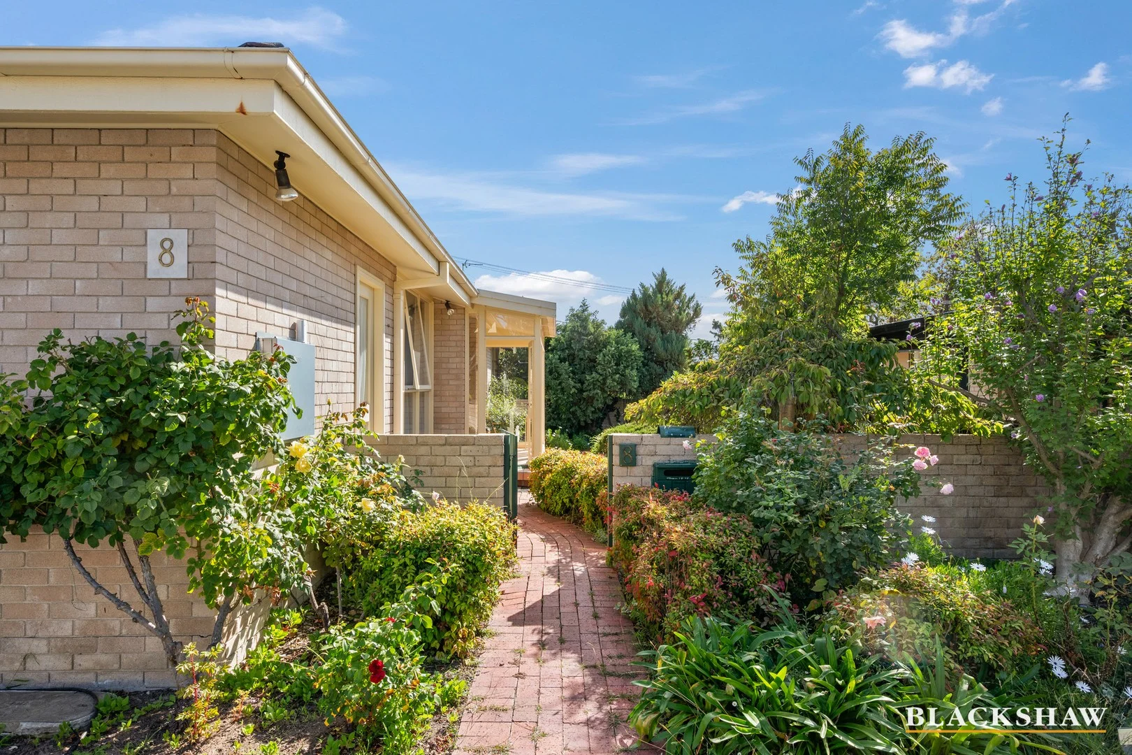 8 Parry Place, Farrer ACT 2607