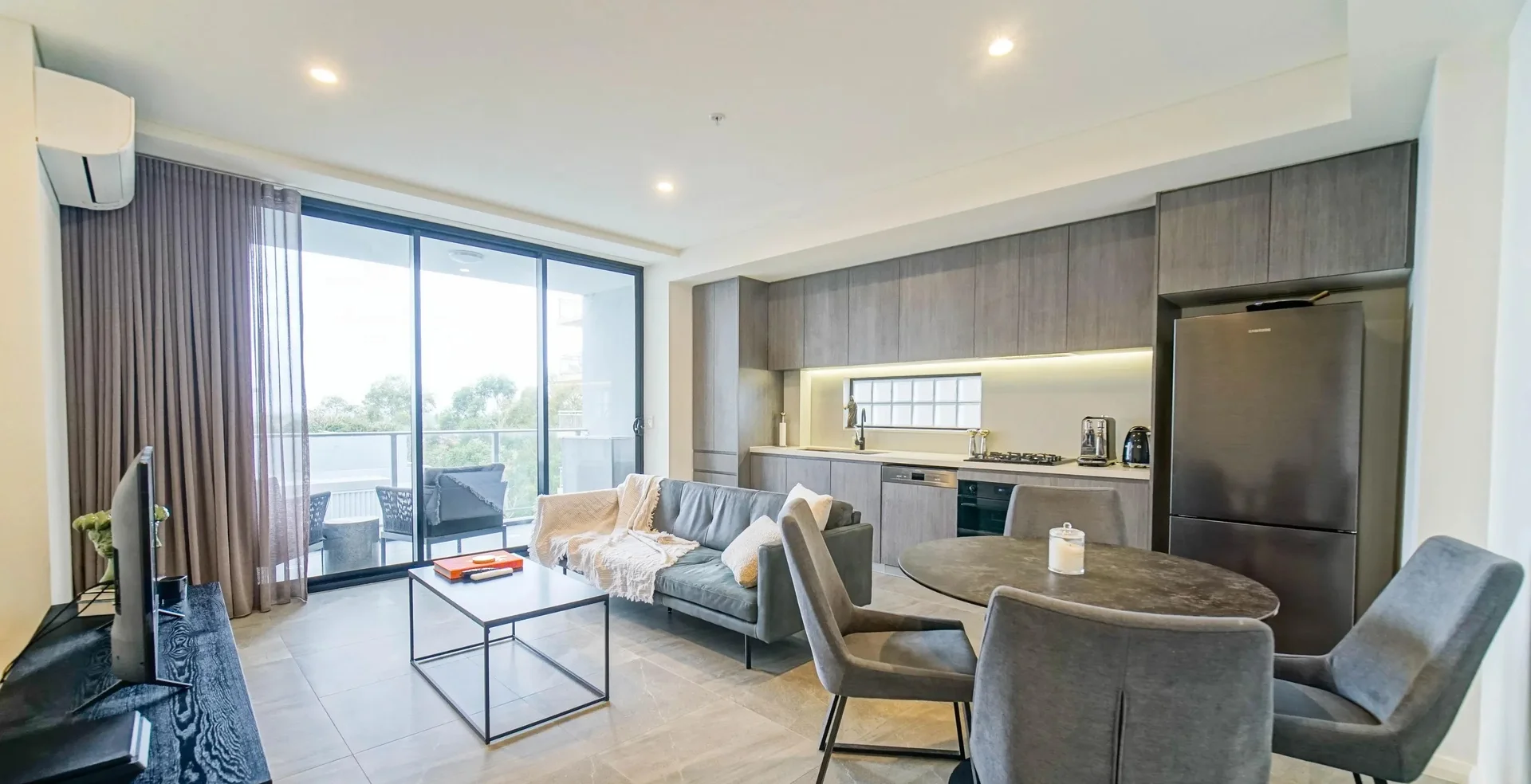 Additional image 2 of 402/456 Forest Rd, Hurstville NSW 2220
