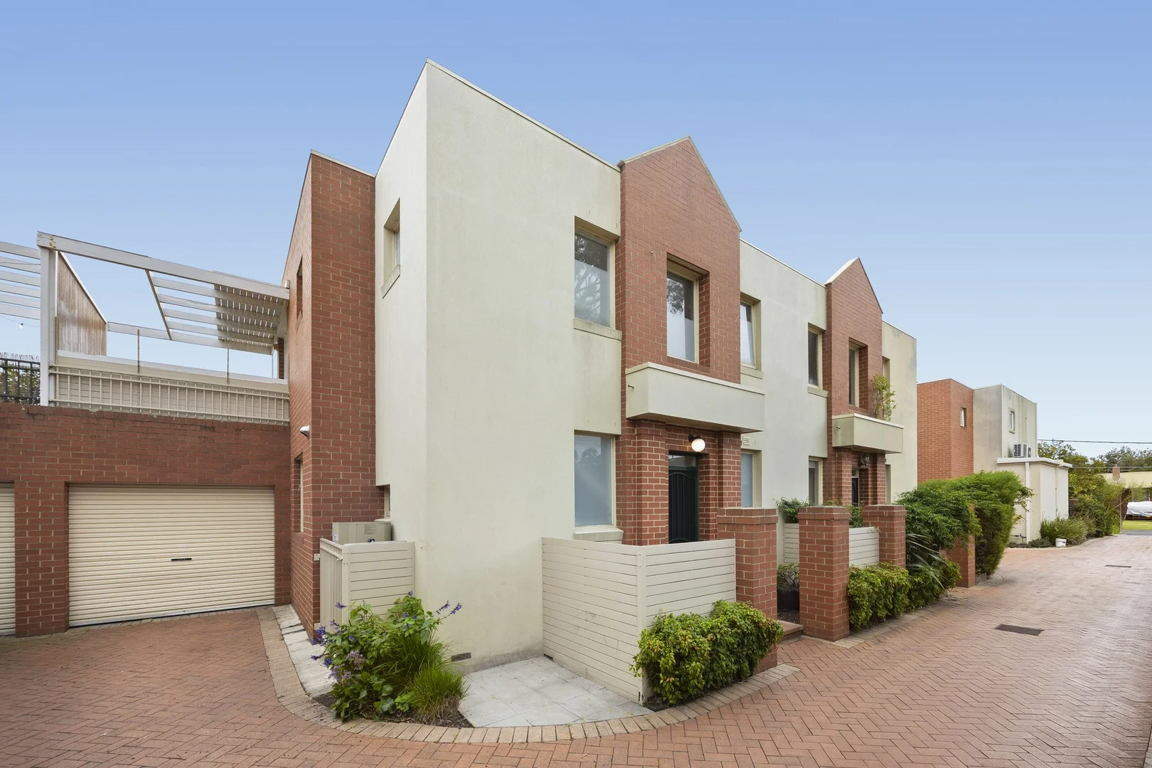 3/5 Walker Avenue, Hampton VIC 3188