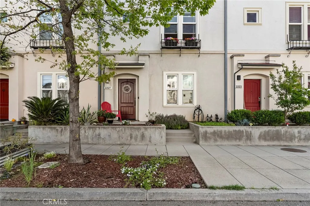 2227 Hutchinson Street, Chico, CA 95928