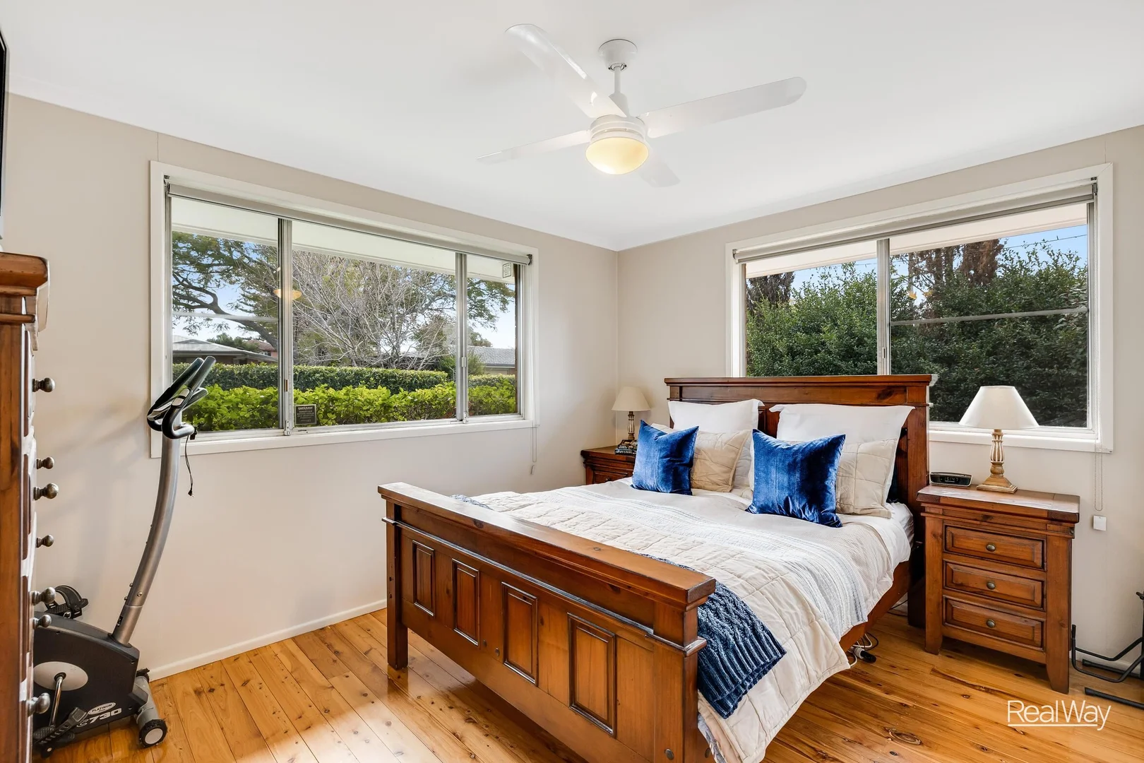 Additional image 11 of 16 Talinga Street, Mount Lofty QLD 4350