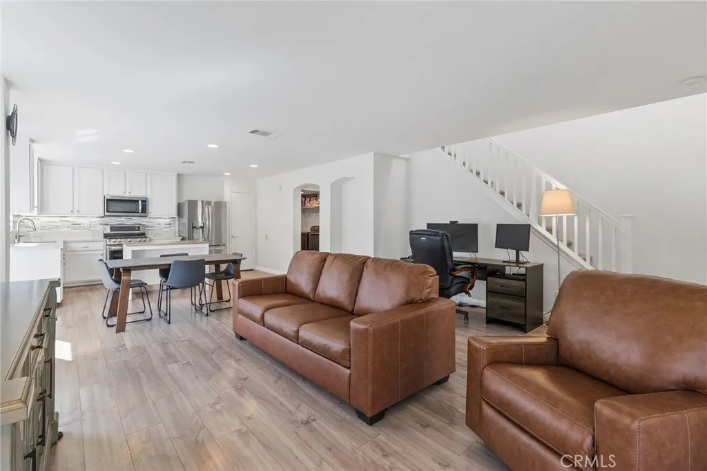 11433 Mountain View Drive Unit 14, Rancho Cucamonga, CA 91730 photo 5