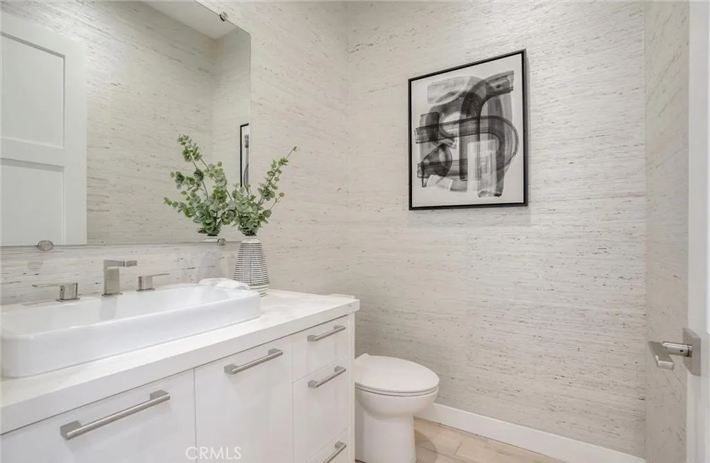 Additional image 19 of 15926 Morrison St, Encino, CA 91436