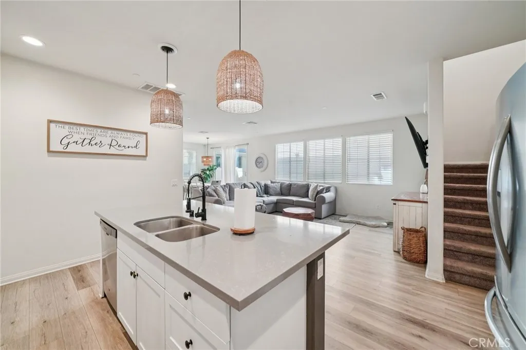 Additional image 82 of 618 S Brampton Lane, Rialto, CA 92376