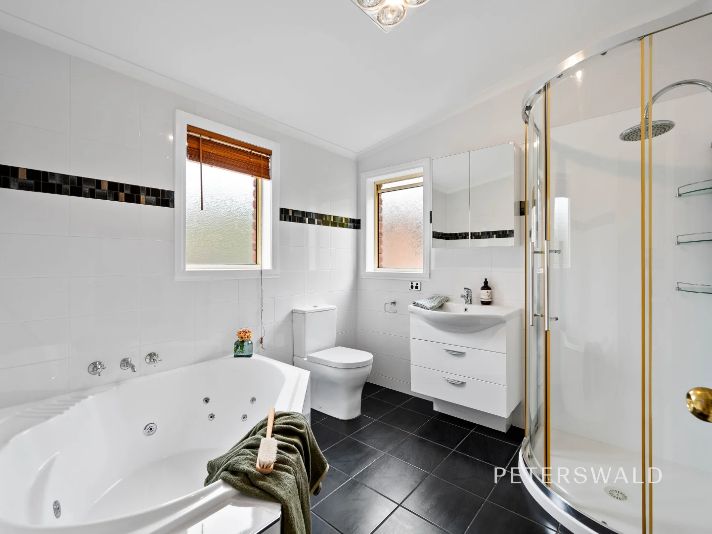 Additional image 17 of 9 Sunvale Avenue, Sandy Bay TAS 7005