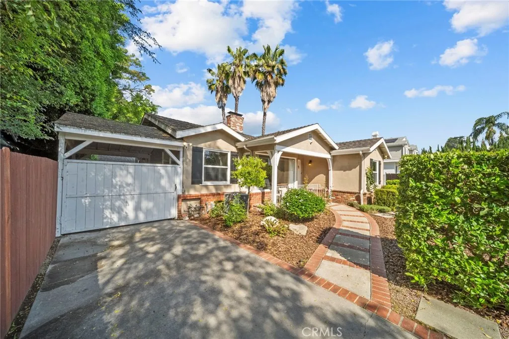 5035 Greenbush Ave, Sherman Oaks, CA 91423