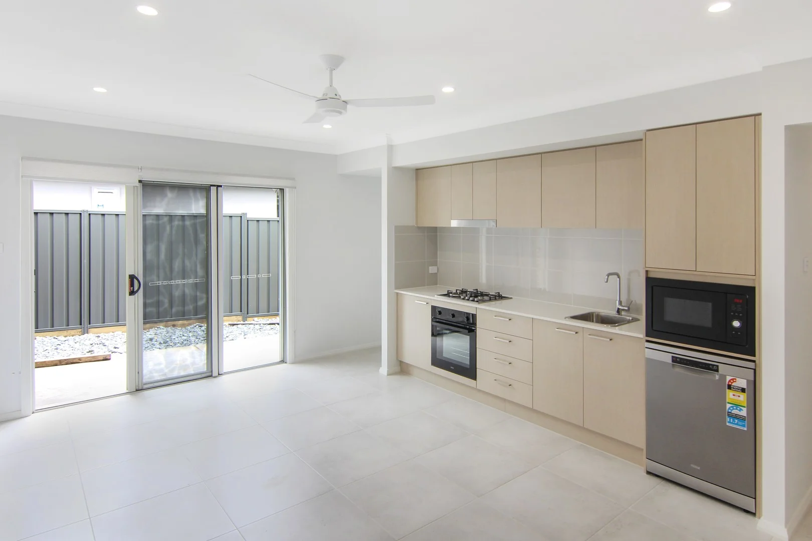 1/24 Myall Dr, Forster NSW 2428