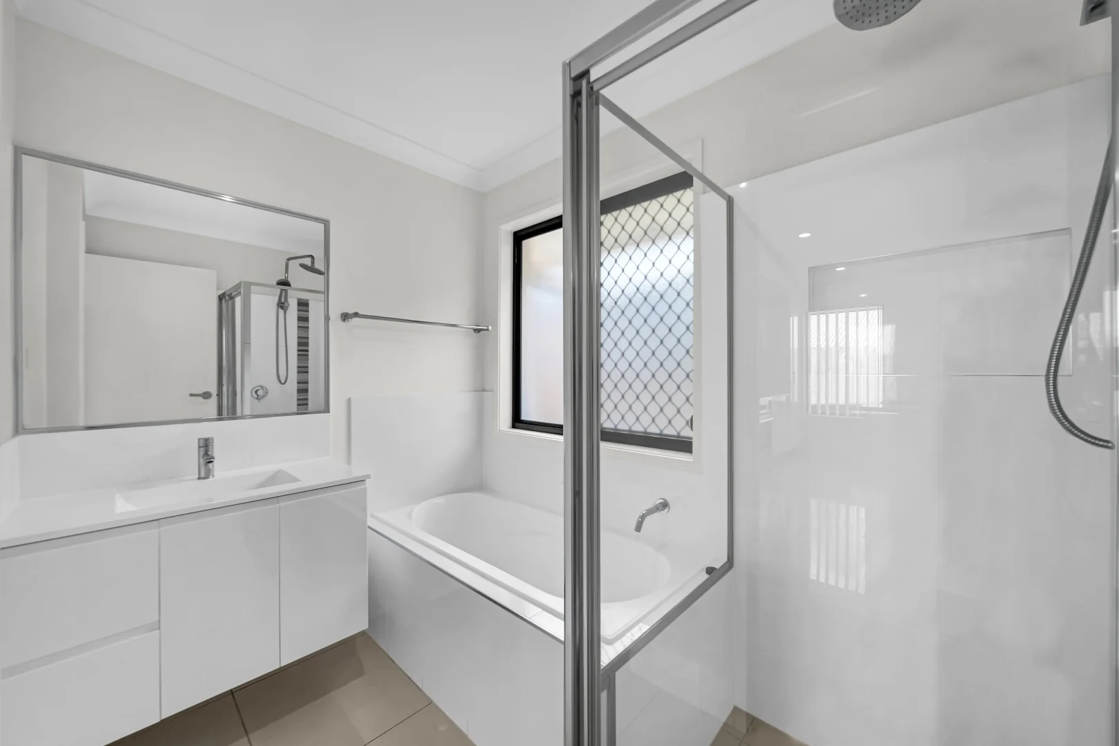Additional image 12 of 60 Pepper Tree Drive, Holmview QLD 4207