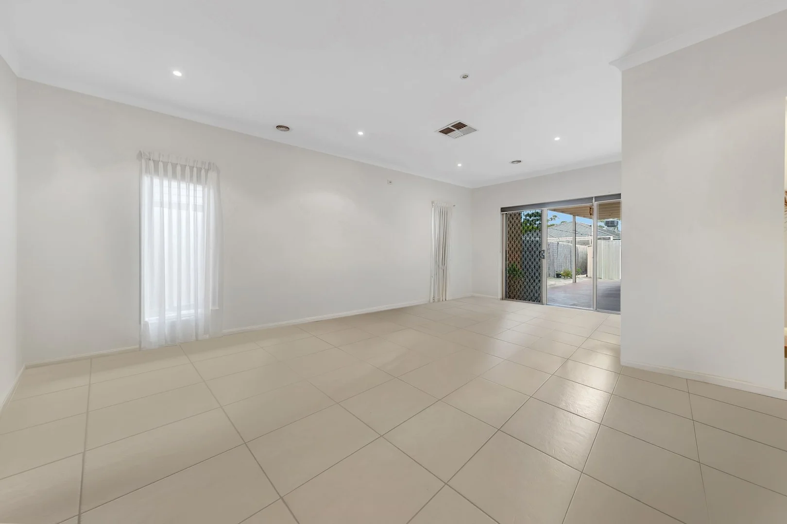 Additional image 3 of 102 Redding Rise, Epping VIC 3076
