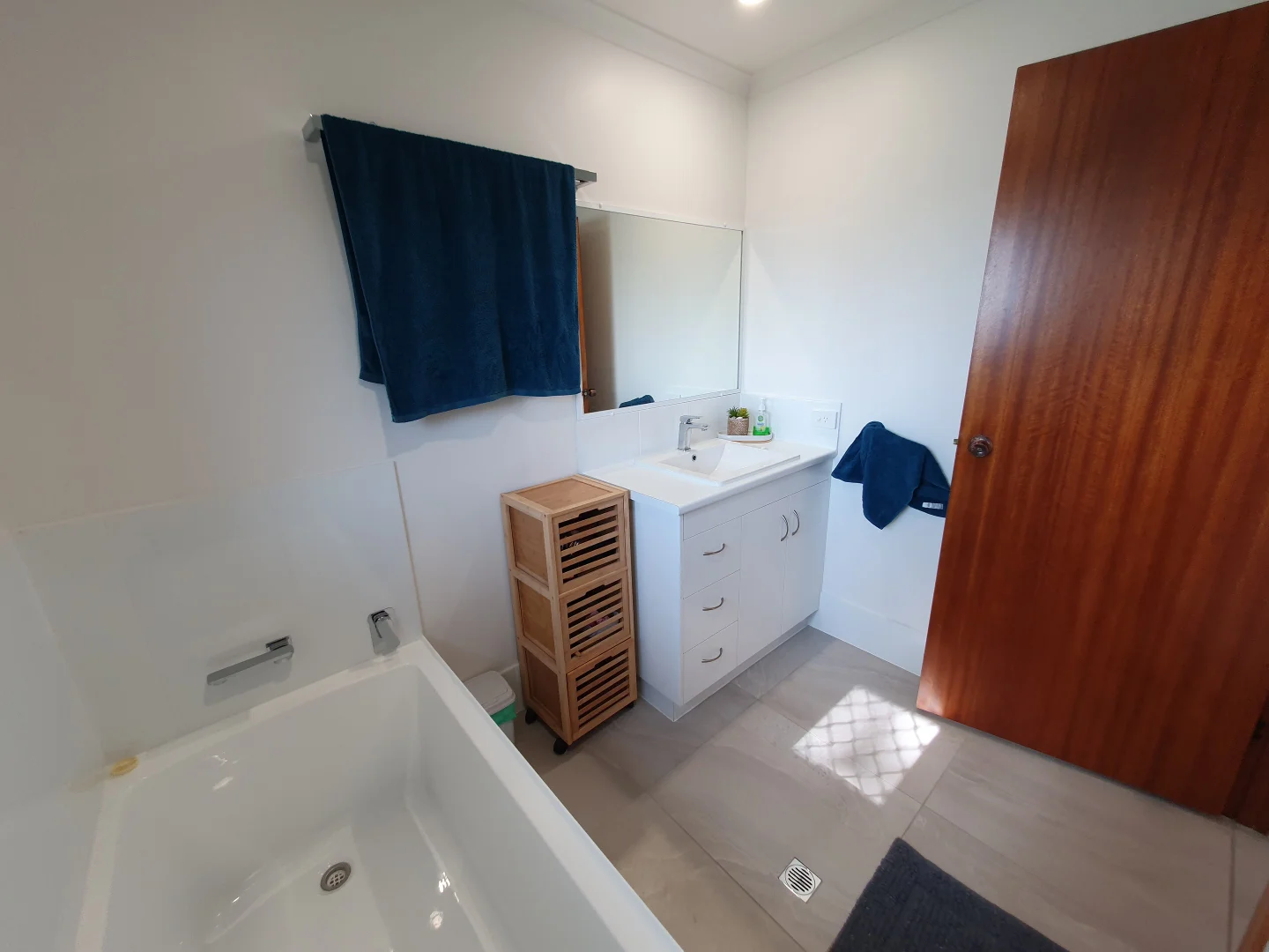 Additional image 11 of 21 EMPEROR DRIVE, Elliott Heads QLD 4670