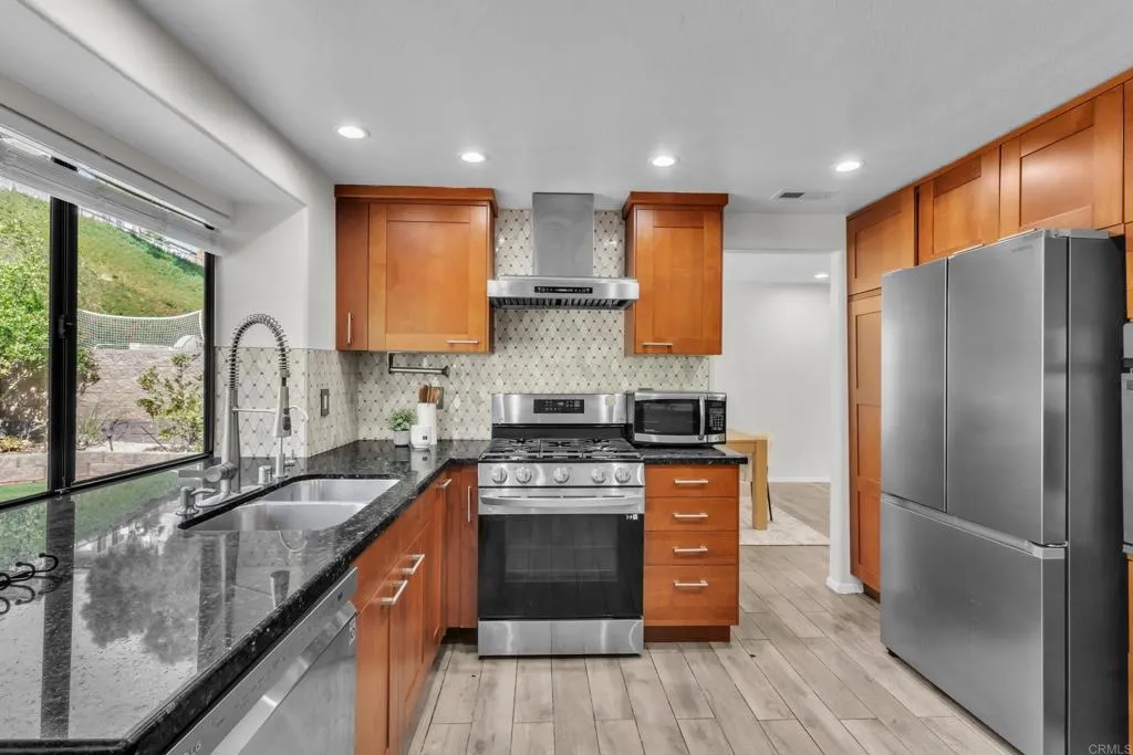 Additional image 62 of 1068 Fairhill Ter, Spring Valley, CA 91977