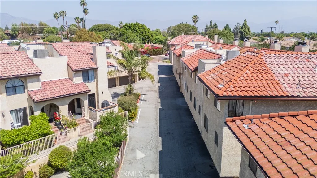 14325 Terra Bella St, Panorama City, CA 91402