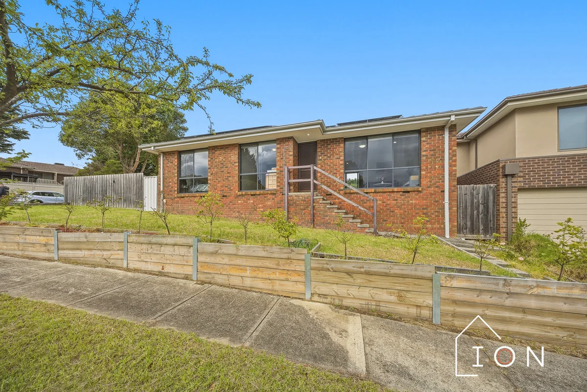 Additional image 3 of 11 Embley Glade, Endeavour Hills VIC 3802