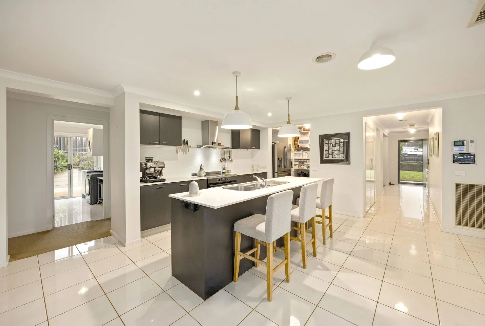 Additional image 9 of 3 Baltimore Avenue, Hamilton Valley NSW 2641