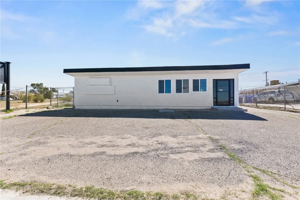 Additional image 76 of 25441 W Main St, Barstow, CA 92311