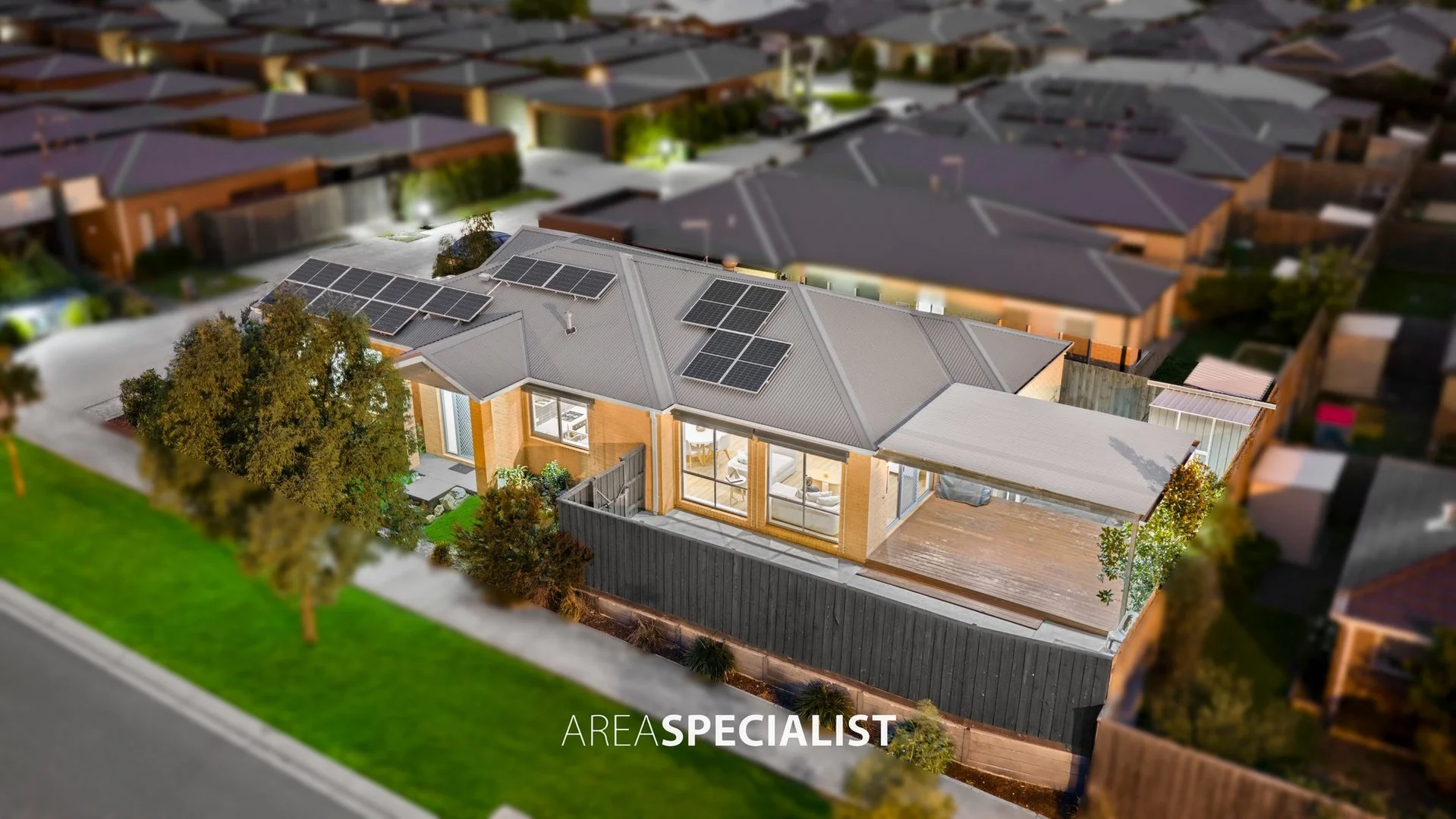 2 Pinot Way, Pakenham VIC 3810