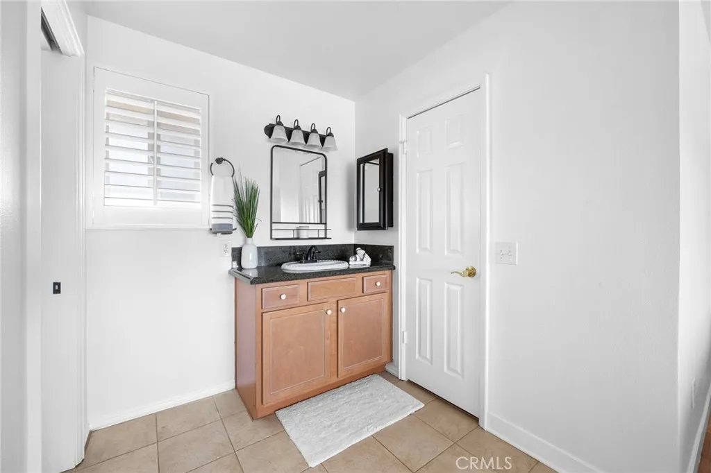 Additional image 40 of 1320 W Fern Ave, Redlands, CA 92373