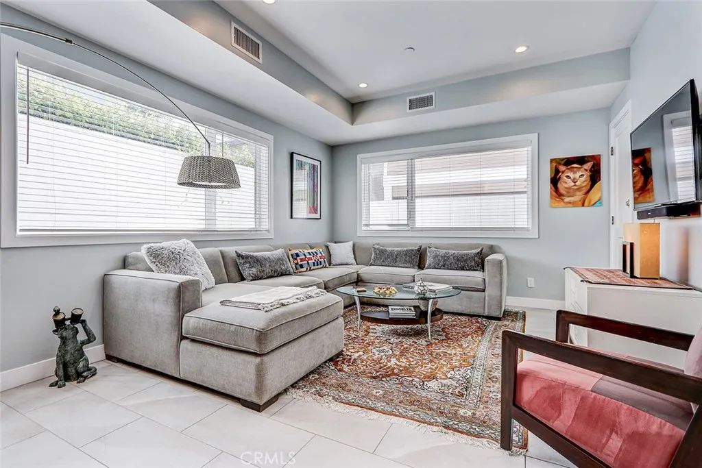 Additional image 5 of 1074 7th St, Hermosa Beach, CA 90254