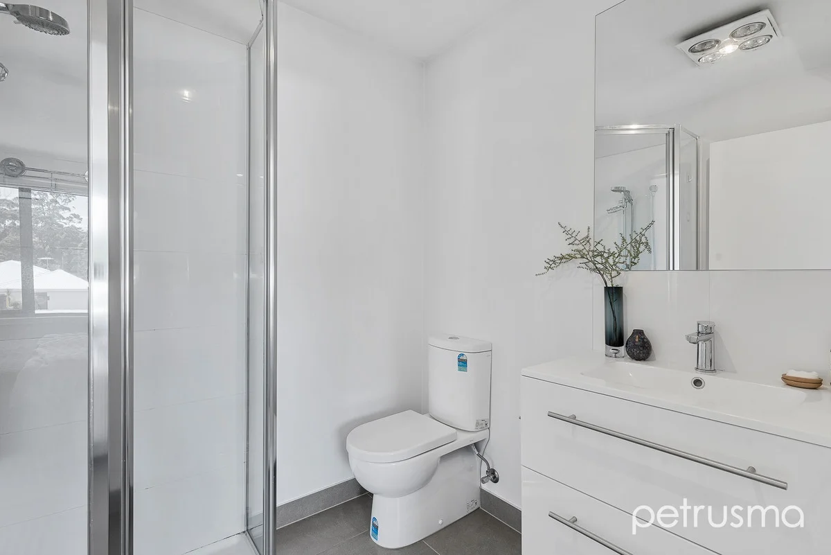 Additional image 16 of 31 Turquoise Way, Kingston TAS 7050