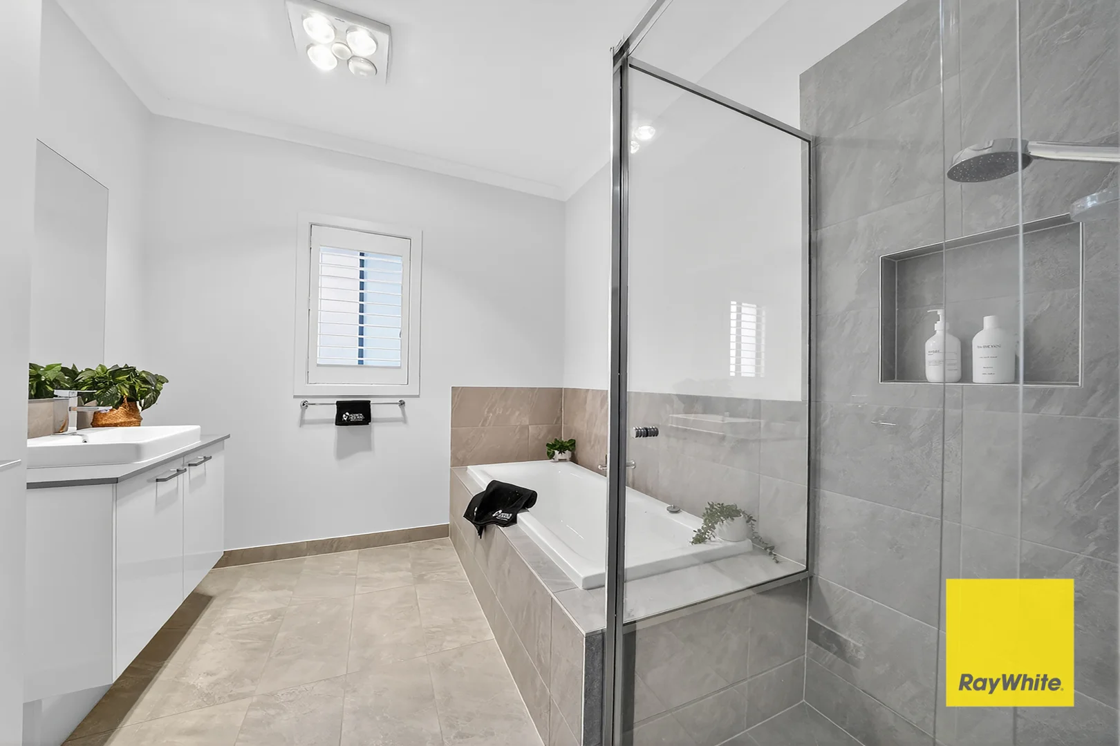 Additional image 14 of 256 Frontier Avenue, Aintree VIC 3336