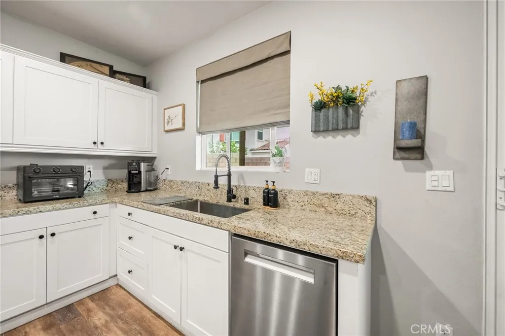 Additional image 79 of 4975 Oak Moss Ave, Fontana, CA 92336