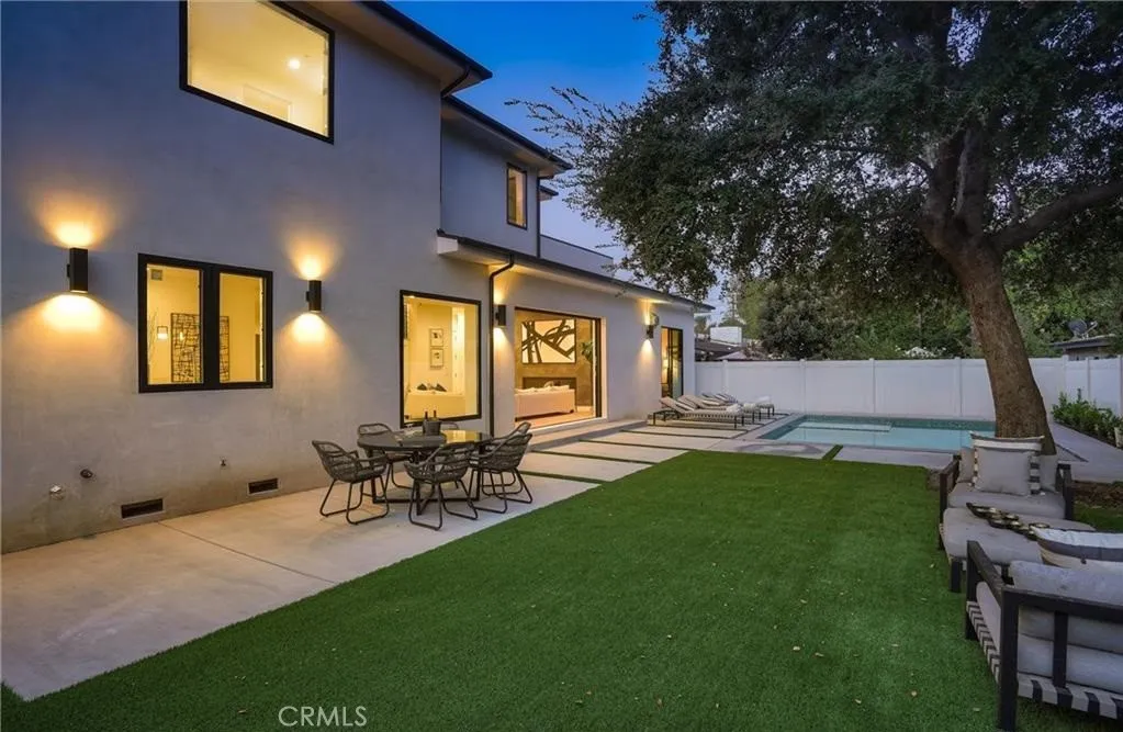 Additional image 108 of 15926 Morrison St, Encino, CA 91436