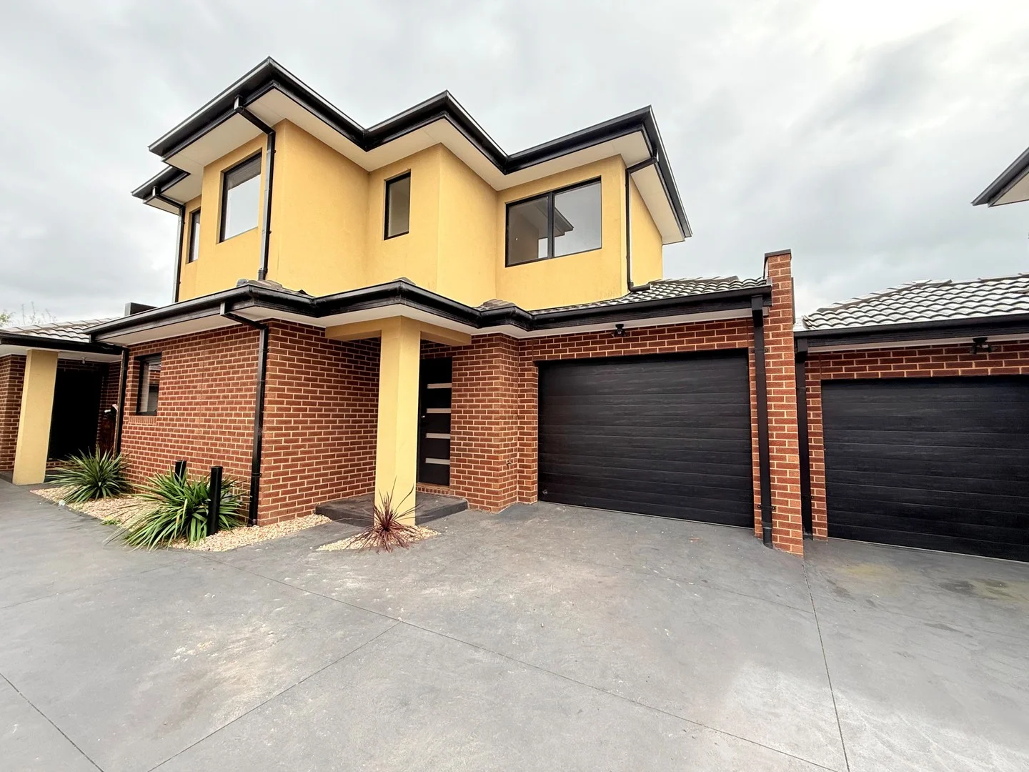 2/79 Justin Avenue, Glenroy VIC 3046