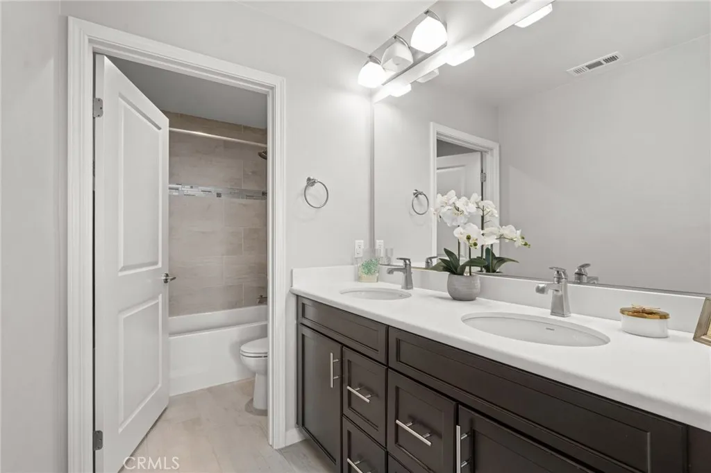 Additional image 43 of 14840 Maple Ter, Los Angeles, CA 91402