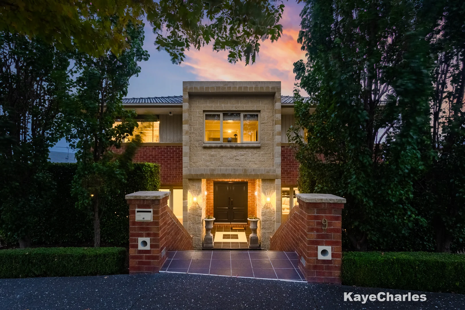 9 Royal Crescent, Beaconsfield VIC 3807